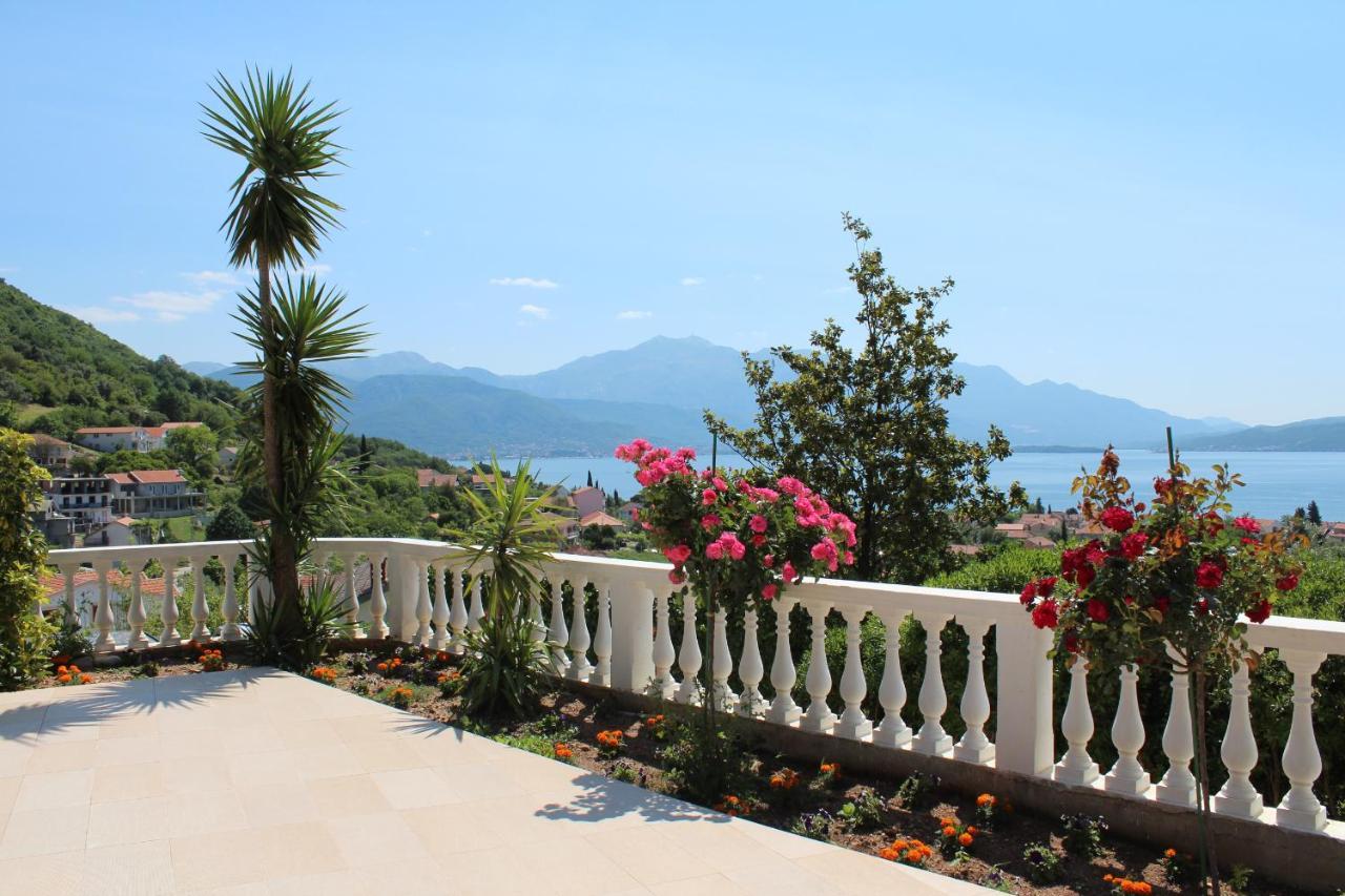 Monte Aria Panorama Suites Herceg Novi Exterior photo