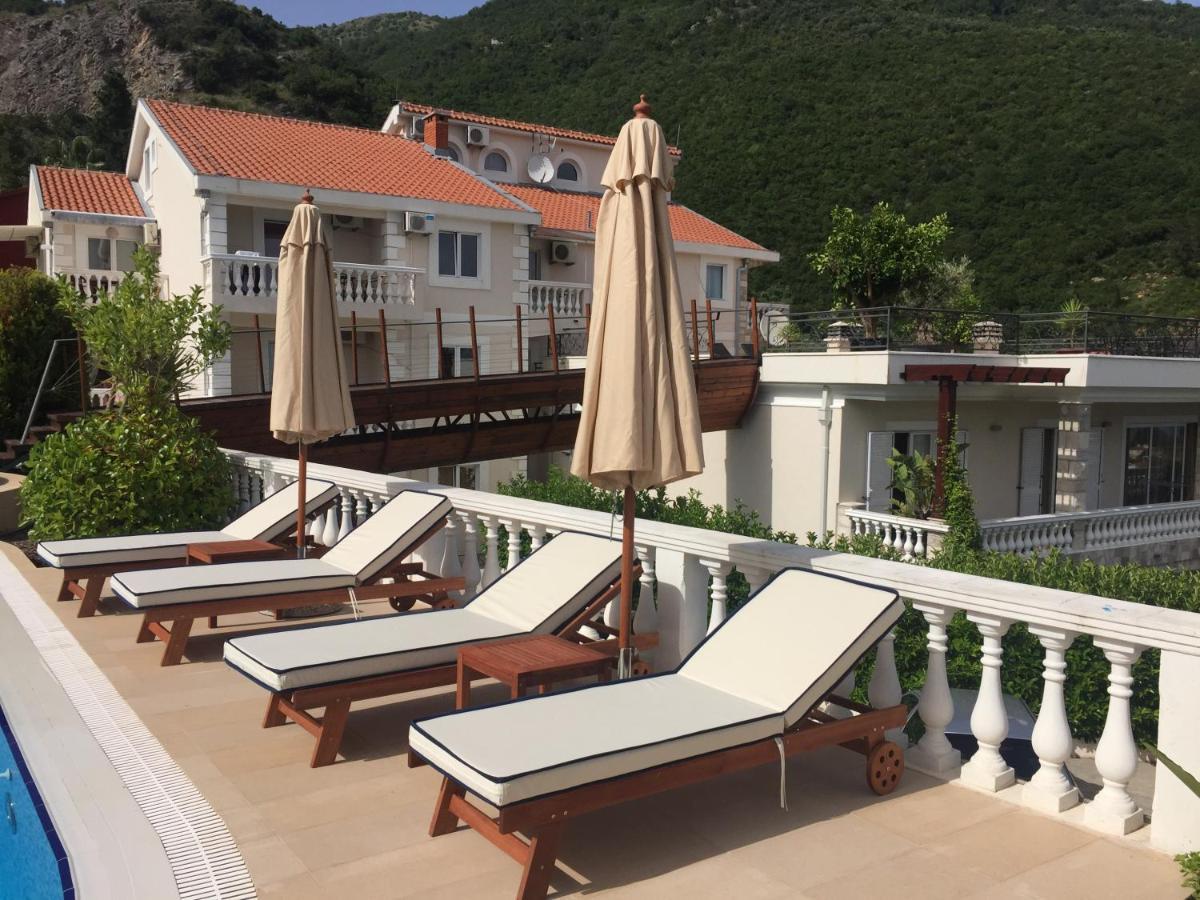 Monte Aria Panorama Suites Herceg Novi Exterior photo