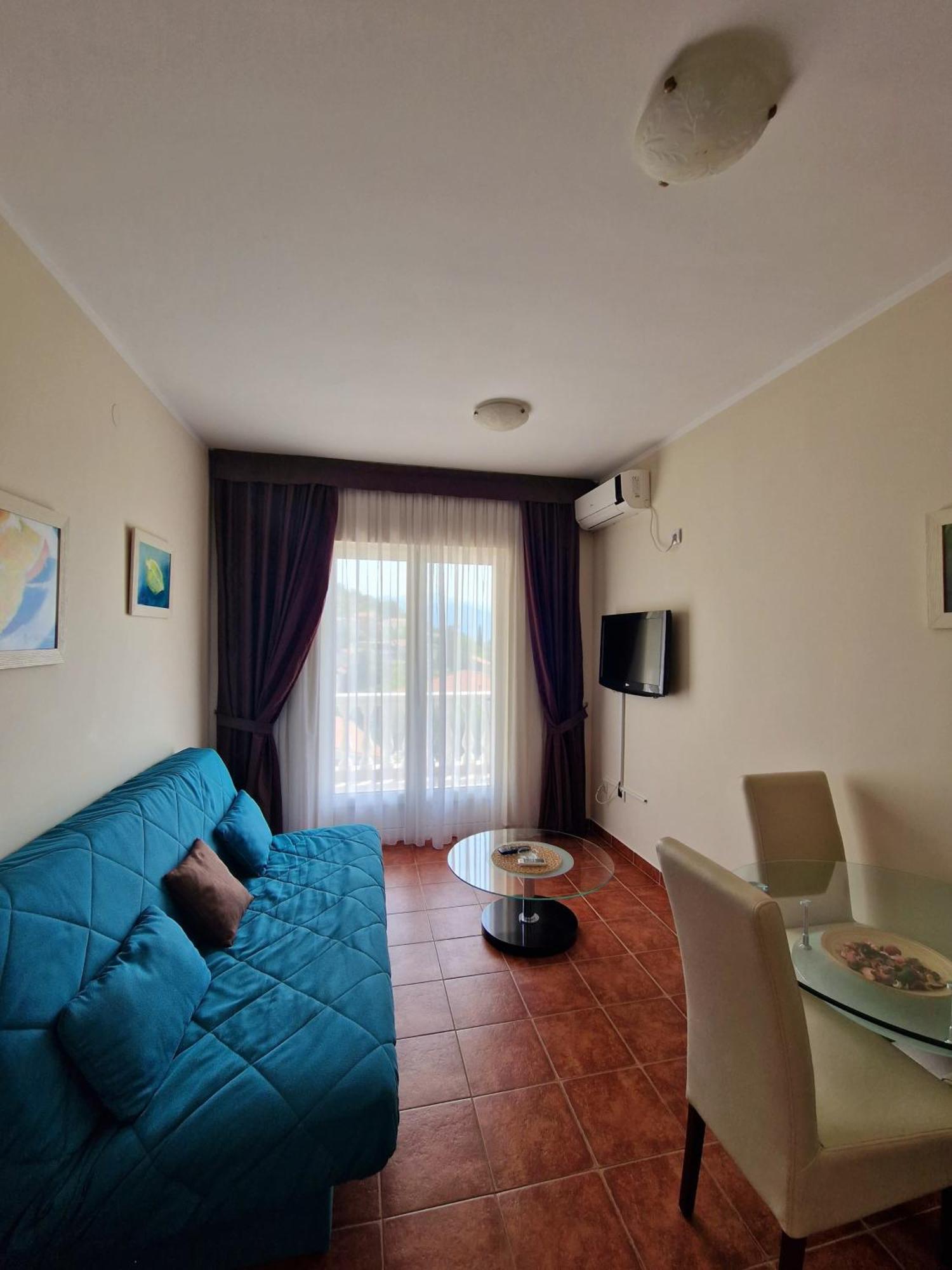 Monte Aria Panorama Suites Herceg Novi Room photo