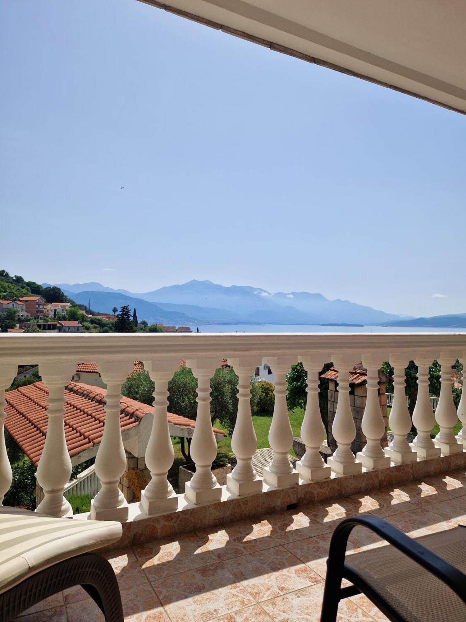 Monte Aria Panorama Suites Herceg Novi Room photo