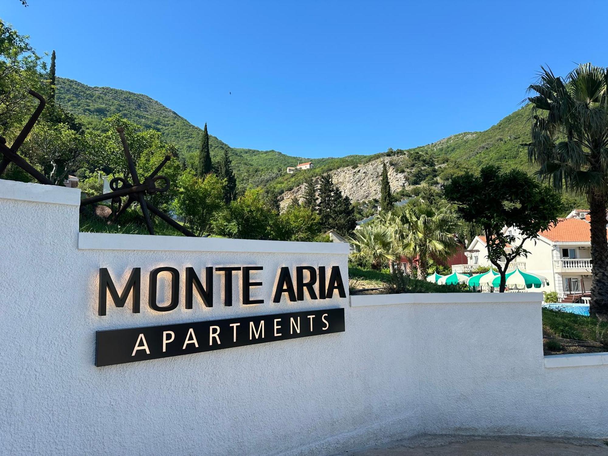 Monte Aria Panorama Suites Herceg Novi Exterior photo