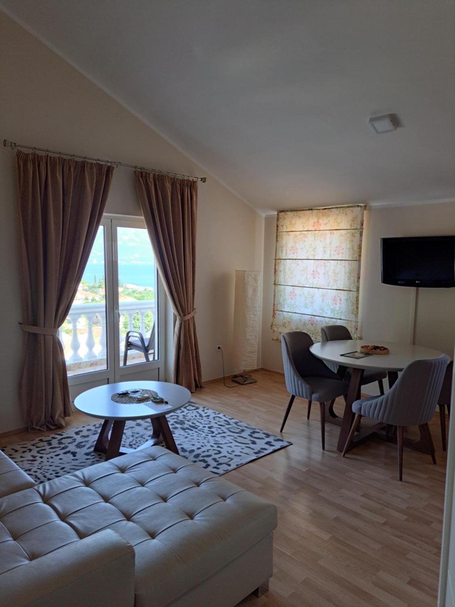 Monte Aria Panorama Suites Herceg Novi Room photo