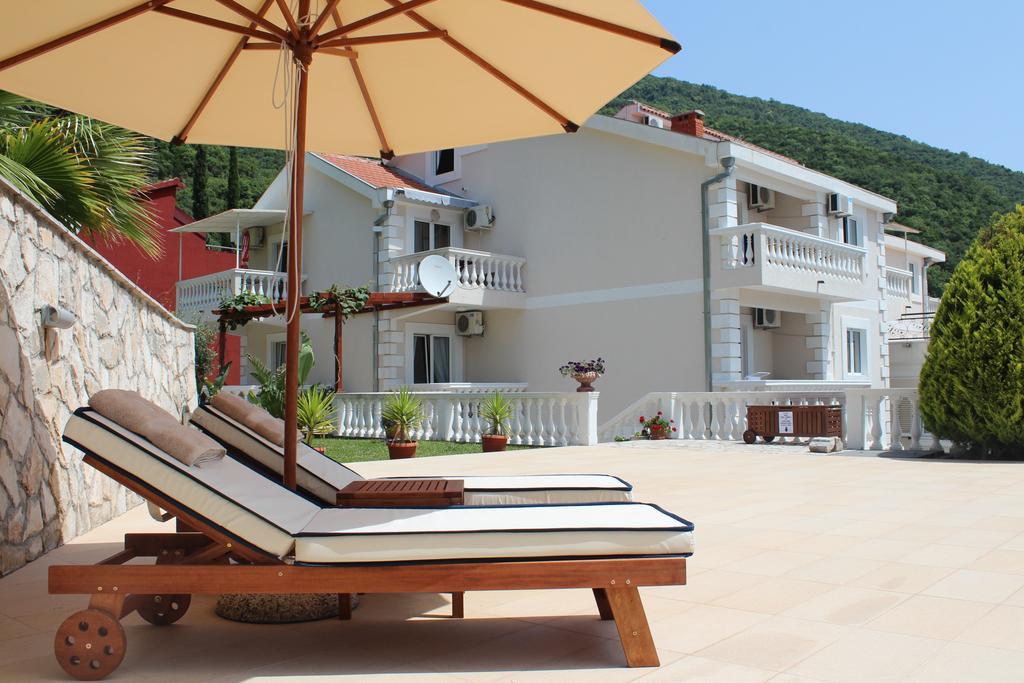 Monte Aria Panorama Suites Herceg Novi Exterior photo